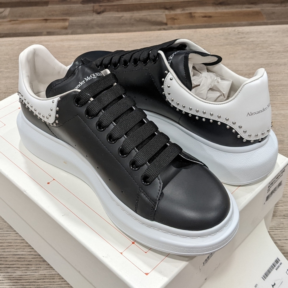 Mens Alexander McQueen Oversized Moto Leather Sneakers Black/White